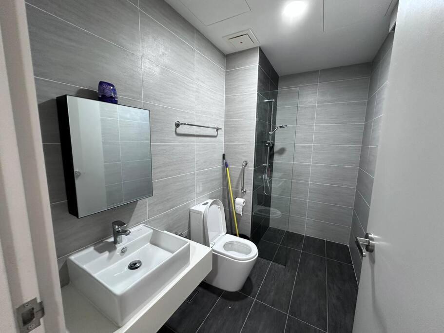 Pangsapuri Klcc View Luxury Family Service Kl